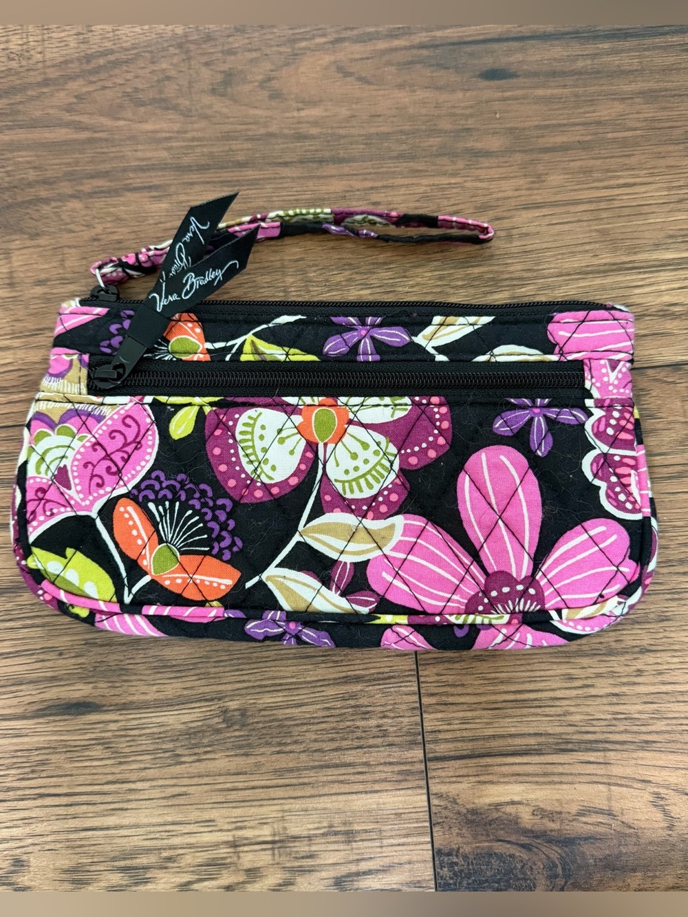 Vera Bradley Pirouette Pink quilted wristlet NWOT Preppy Casual Floral